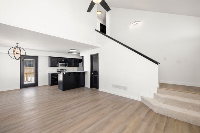 826 S Hickory Lane, Nixa, MO 65714