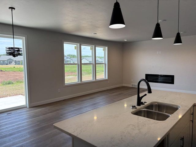 8367 MARLO AVENUE, Neenah, WI 54956