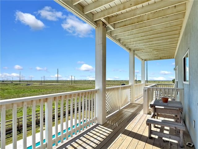 153 Beach View, Port Aransas, TX 78373