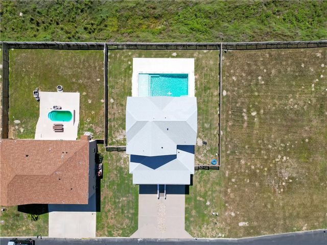 153 Beach View, Port Aransas, TX 78373