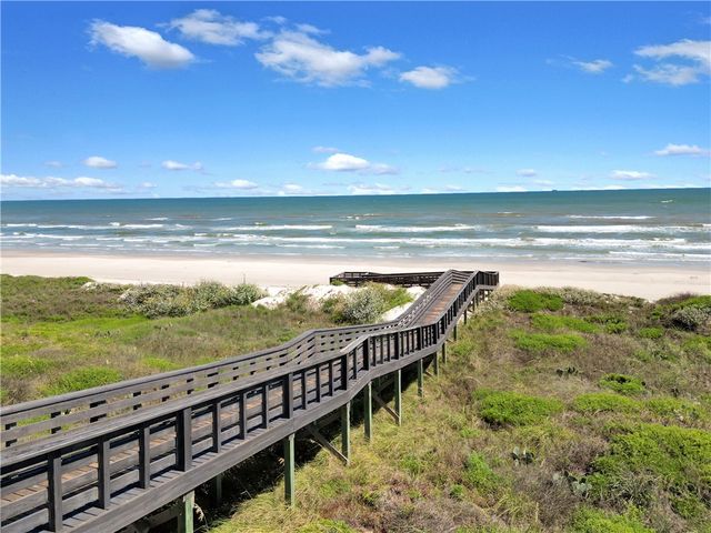 153 Beach View, Port Aransas, TX 78373
