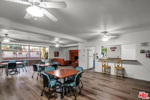 6275 Canterbury Drive 302, Culver City, CA 90230