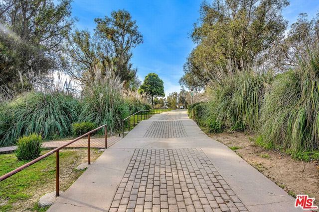 6275 Canterbury Drive 302, Culver City, CA 90230