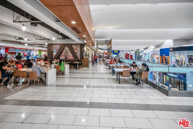 6275 Canterbury Drive 302, Culver City, CA 90230