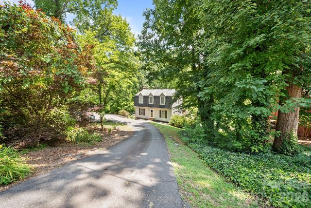 112 Wedgewood Drive, Morganton, NC 28655