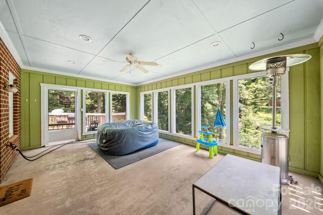 112 Wedgewood Drive, Morganton, NC 28655