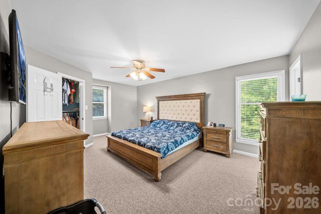 112 Wedgewood Drive, Morganton, NC 28655