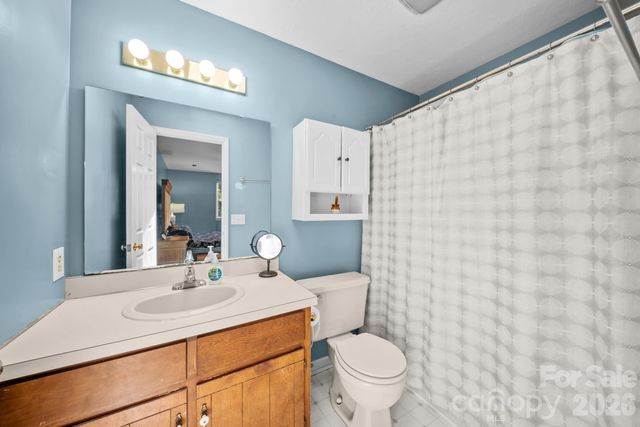 112 Wedgewood Drive, Morganton, NC 28655