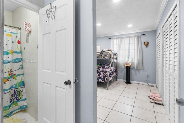 8454 NW 8th Street 2, Miami, FL 33126