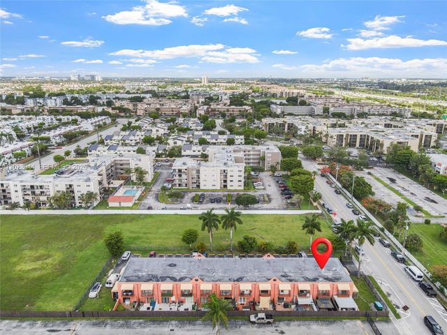 8454 NW 8th Street 2, Miami, FL 33126