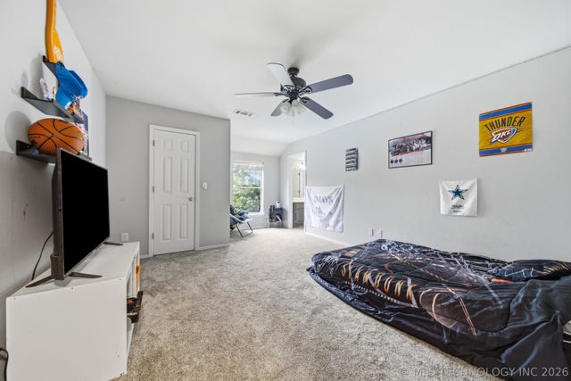 11005 S Granite Avenue, Tulsa, OK 74137