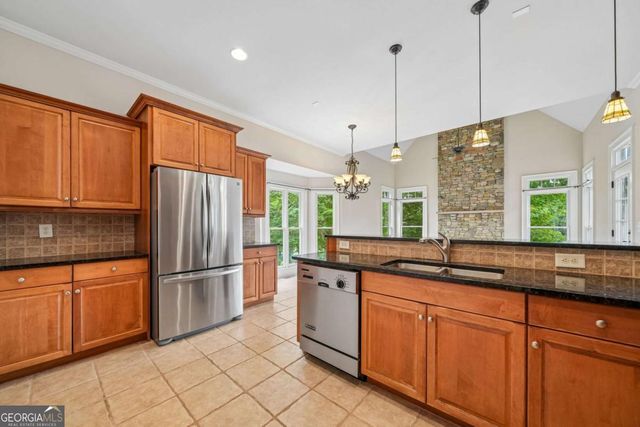 86 NE Cove Circle, Dawsonville, GA 30534