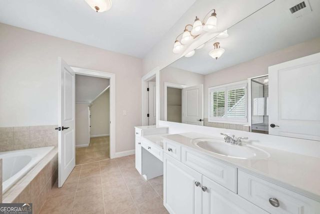 86 NE Cove Circle, Dawsonville, GA 30534