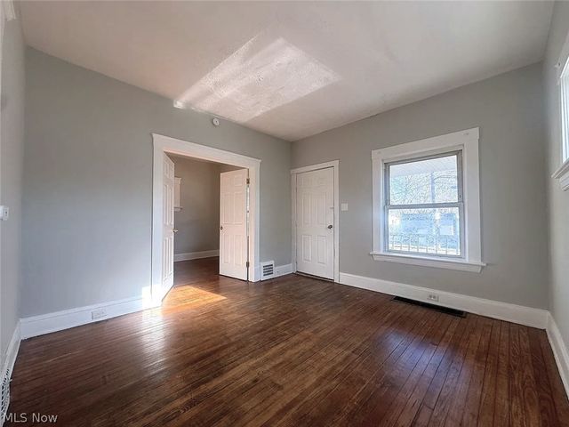 4350 W 28th Street, Cleveland, OH 44109