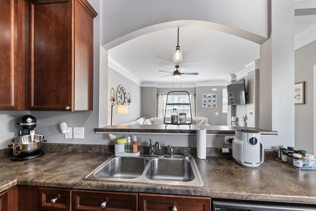 2718 Dracut Ln, Nashville, TN 37211