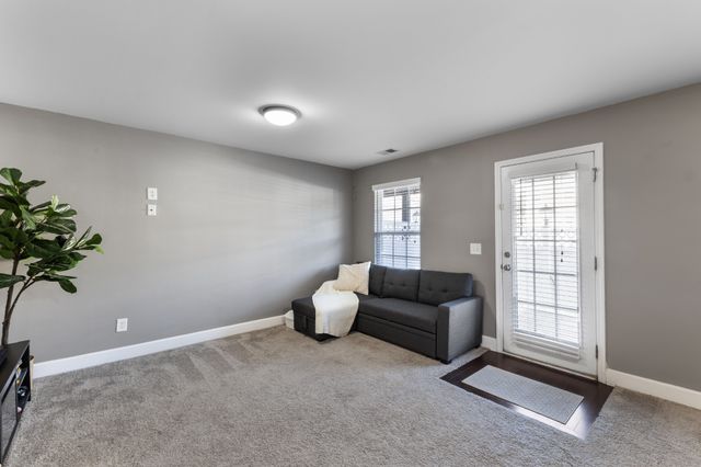 2718 Dracut Ln, Nashville, TN 37211