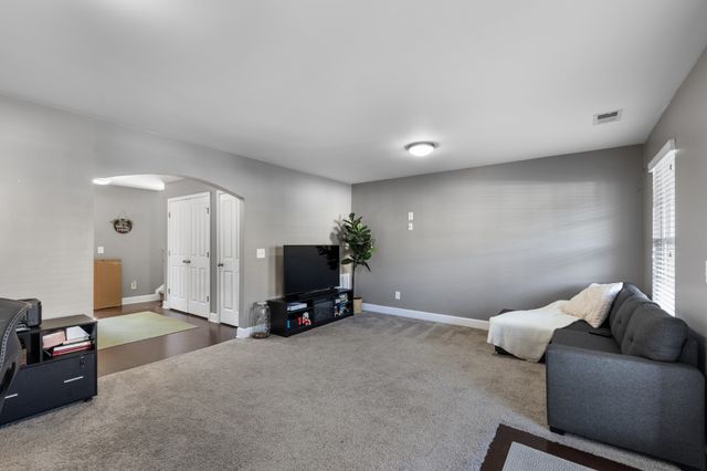 2718 Dracut Ln, Nashville, TN 37211
