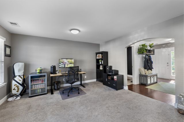 2718 Dracut Ln, Nashville, TN 37211