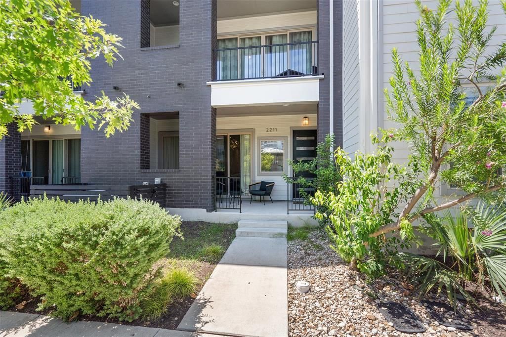2211 Robert Browning ST, Austin, TX 78723