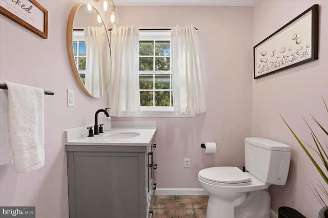 310 OLD FOREST RD, Wynnewood, PA 19096