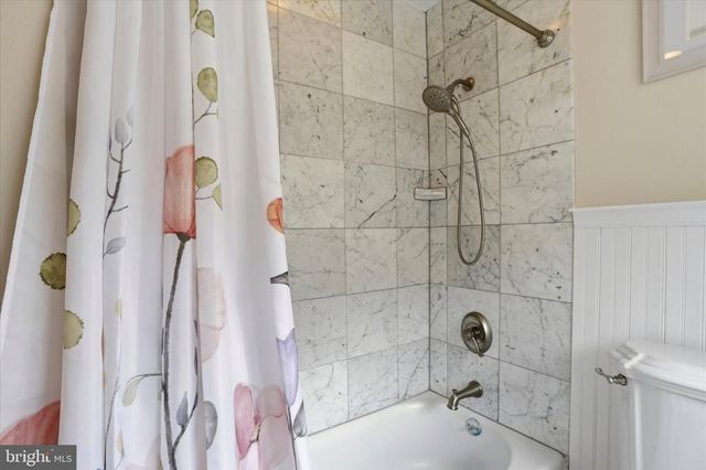 310 OLD FOREST RD, Wynnewood, PA 19096