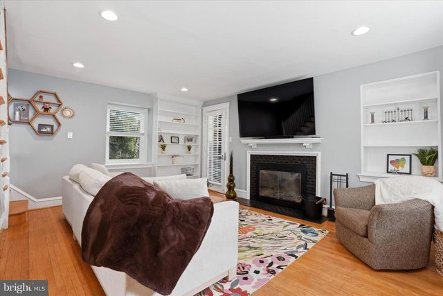 310 OLD FOREST RD, Wynnewood, PA 19096