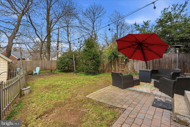 310 OLD FOREST RD, Wynnewood, PA 19096