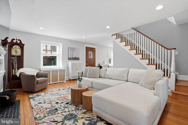 310 OLD FOREST RD, Wynnewood, PA 19096