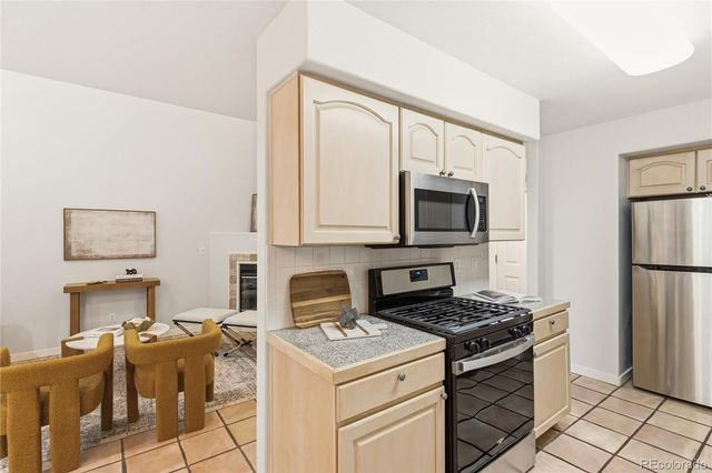 563 Ridgeview Drive, Louisville, CO 80027