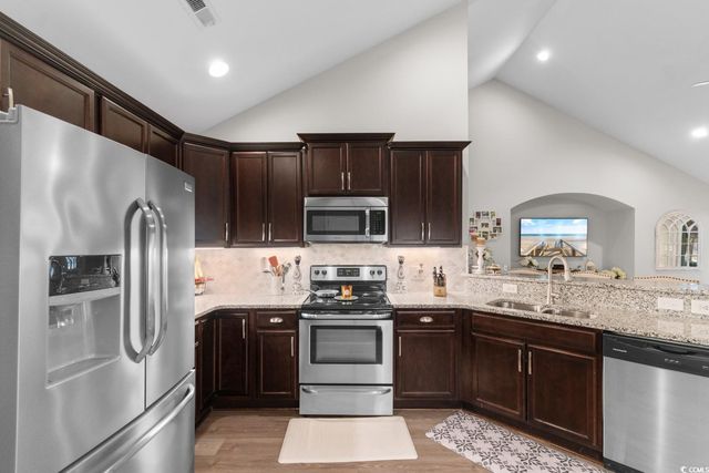 325 Marquis Ct., Myrtle Beach, SC 29579