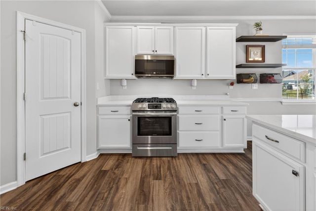 5020 Corolla DR, Chesapeake, VA 23321