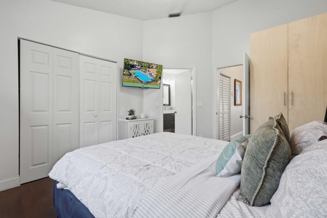 12207 SW 6TH Street, Pembroke Pines, FL 33025