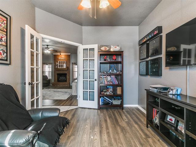 905 SE 38th Street, Moore, OK 73160