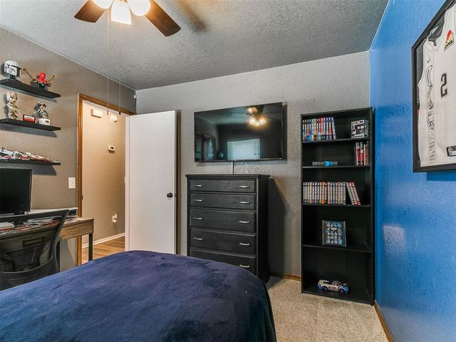 905 SE 38th Street, Moore, OK 73160