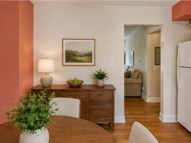 6828 N Greenview Avenue 2S, Chicago, IL 60626