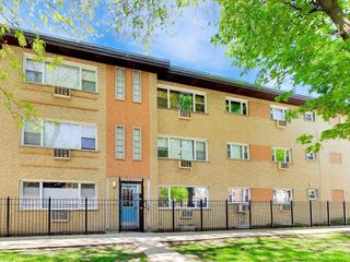 6828 N Greenview Avenue 2S, Chicago, IL 60626