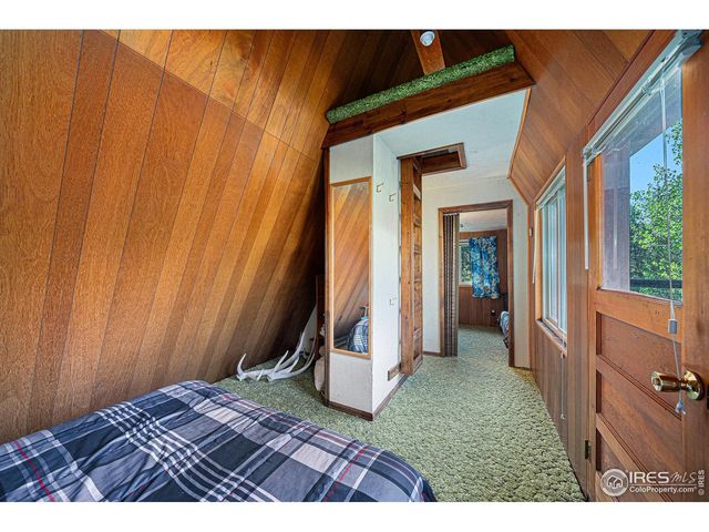 66 Circle Dr, Glen Haven, CO 80532