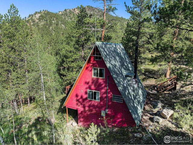 66 Circle Dr, Glen Haven, CO 80532