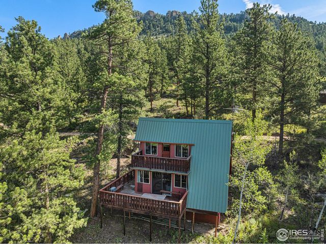 66 Circle Dr, Glen Haven, CO 80532