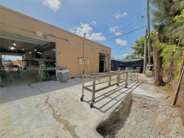 NW 23rd WAY, Oakland Park, FL 33311
