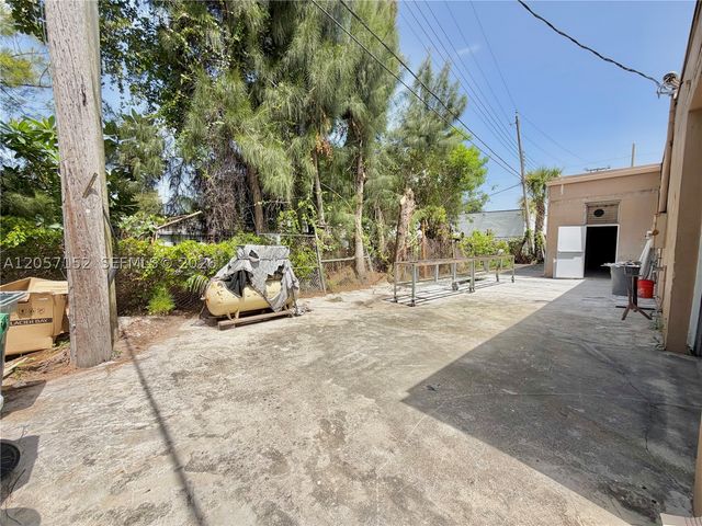 NW 23rd WAY, Oakland Park, FL 33311