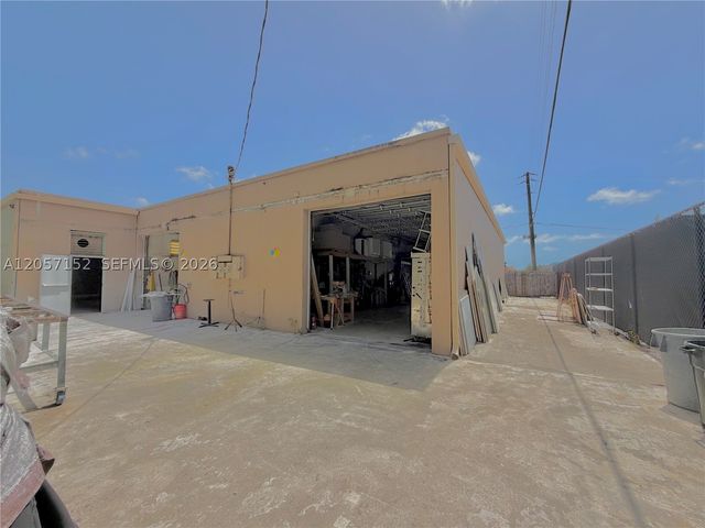 NW 23rd WAY, Oakland Park, FL 33311