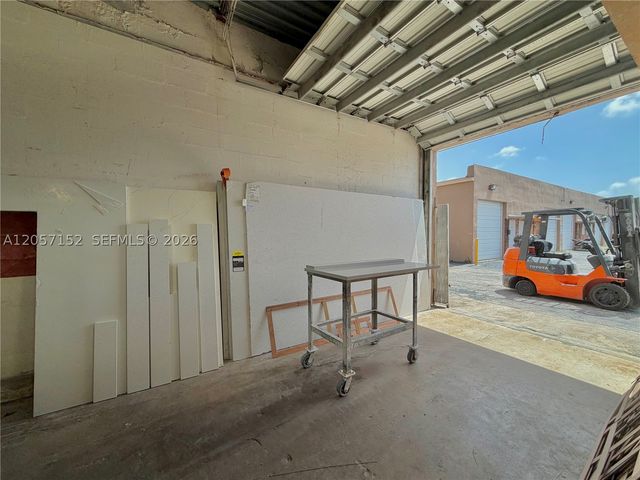 NW 23rd WAY, Oakland Park, FL 33311