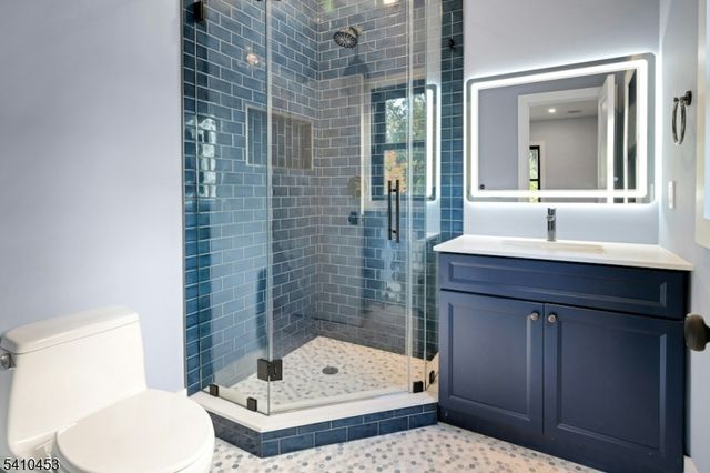 83 W End Ave, Summit City, NJ 07901