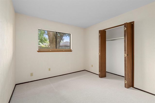 3015 Meadowview Drive, Missouri City, TX 77459