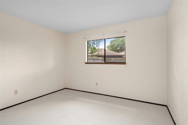 3015 Meadowview Drive, Missouri City, TX 77459