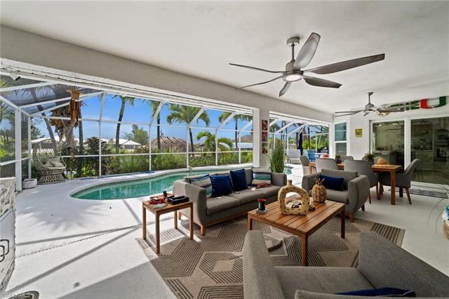 1638 38TH PL, Cape Coral, FL 33993