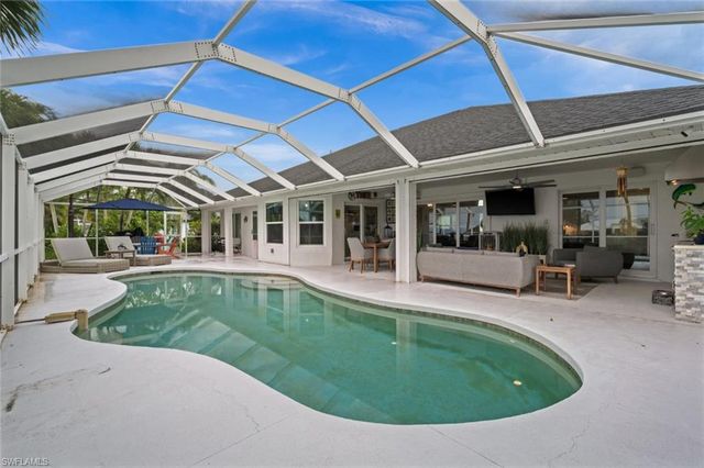1638 38TH PL, Cape Coral, FL 33993