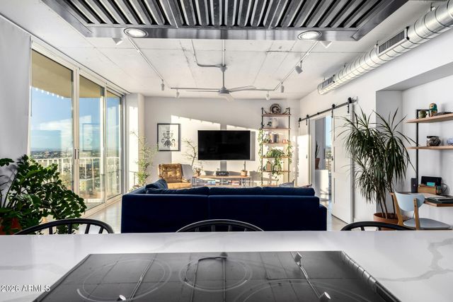 207 W Clarendon Avenue 21C, Phoenix, AZ 85013