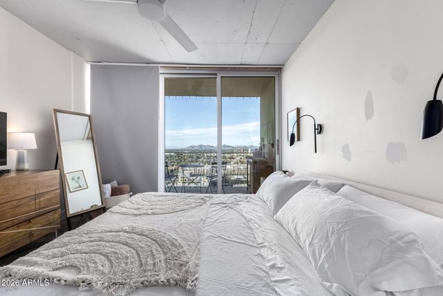 207 W Clarendon Avenue 21C, Phoenix, AZ 85013